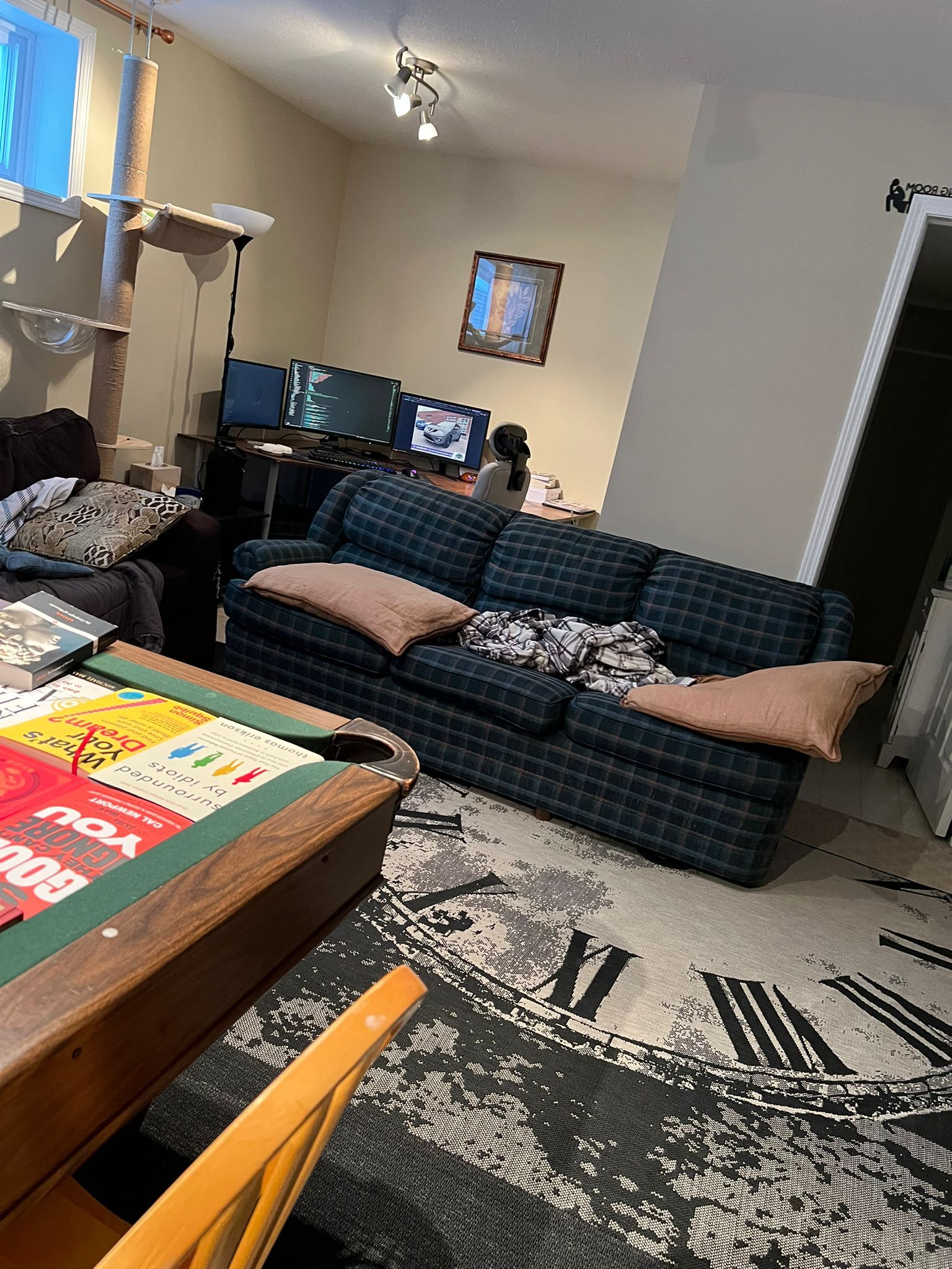 2018 Chevrolet Silverado 1500 - Image 34