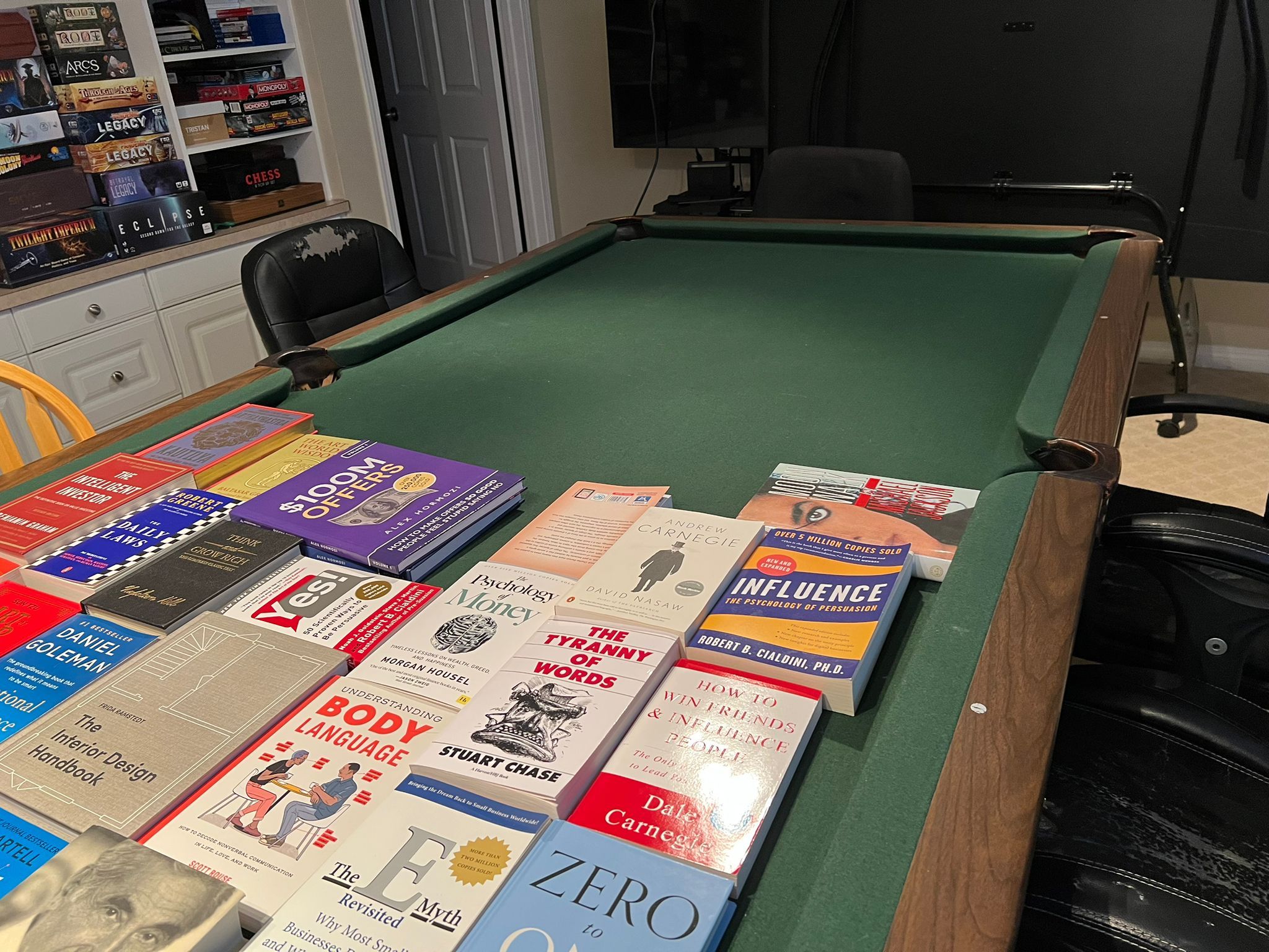 2018 Chevrolet Silverado 1500 - Image 27