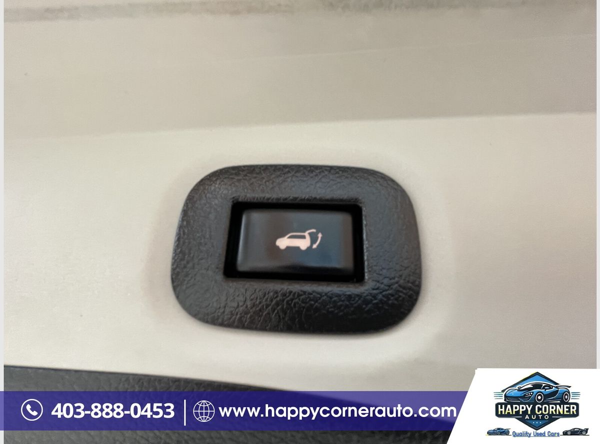 2016 Nissan Rogue - Image 12