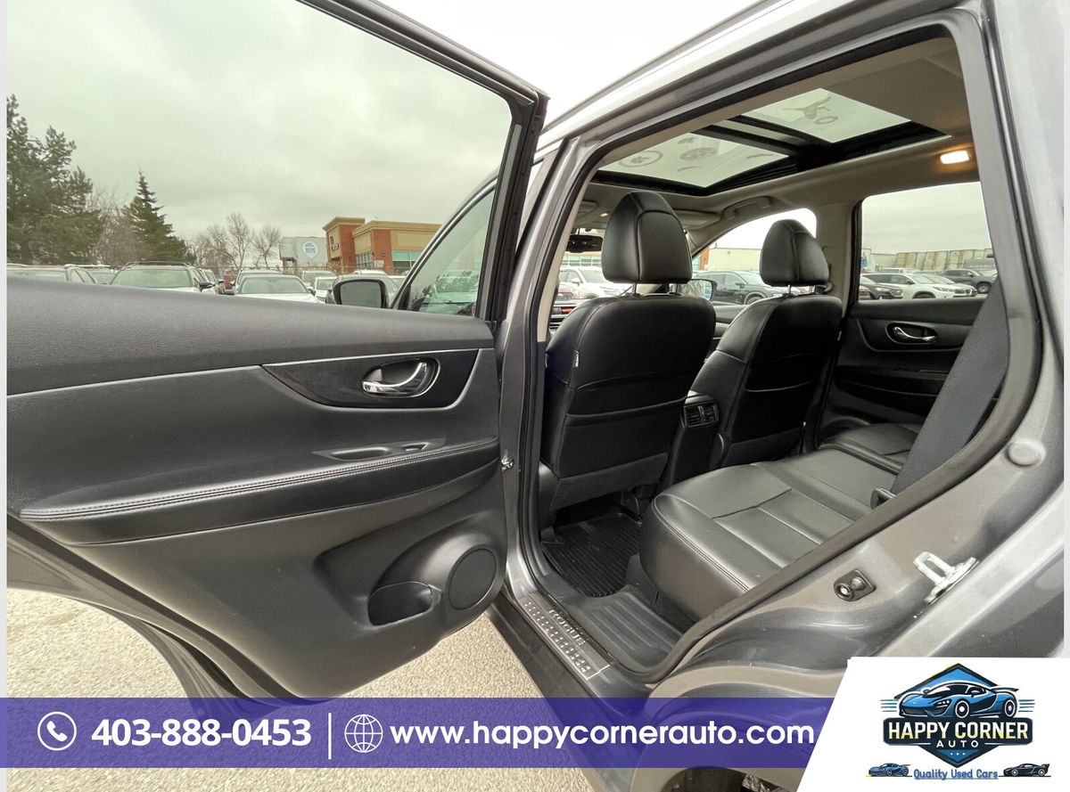 2016 Nissan Rogue - Image 10