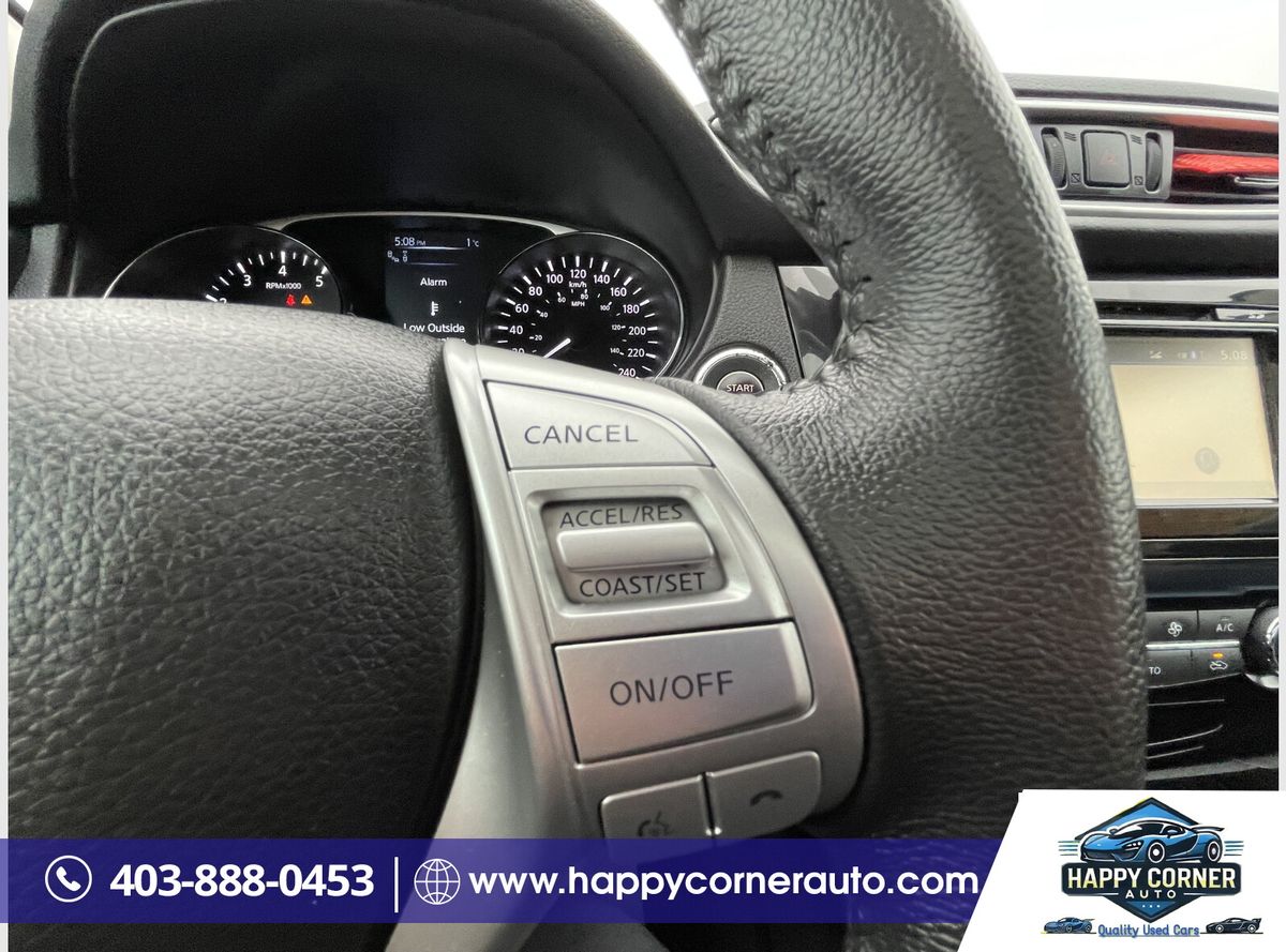 2016 Nissan Rogue - Image 11