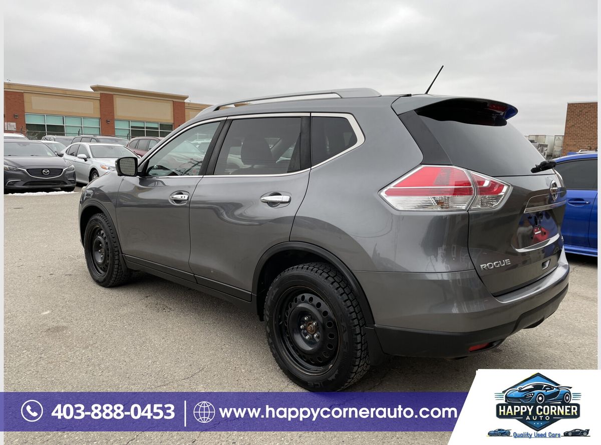 2016 Nissan Rogue - Image 2