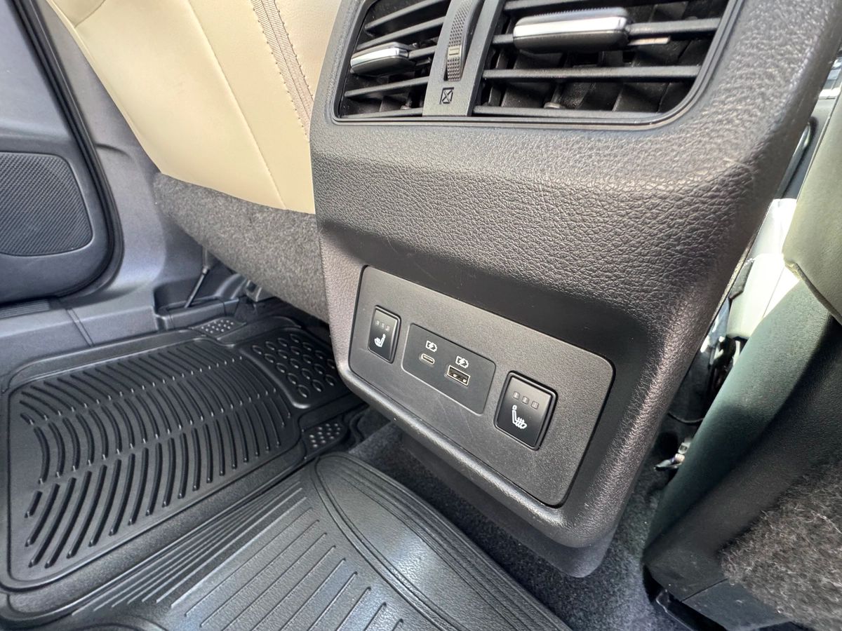 2021 Nissan Rogue - Image 26