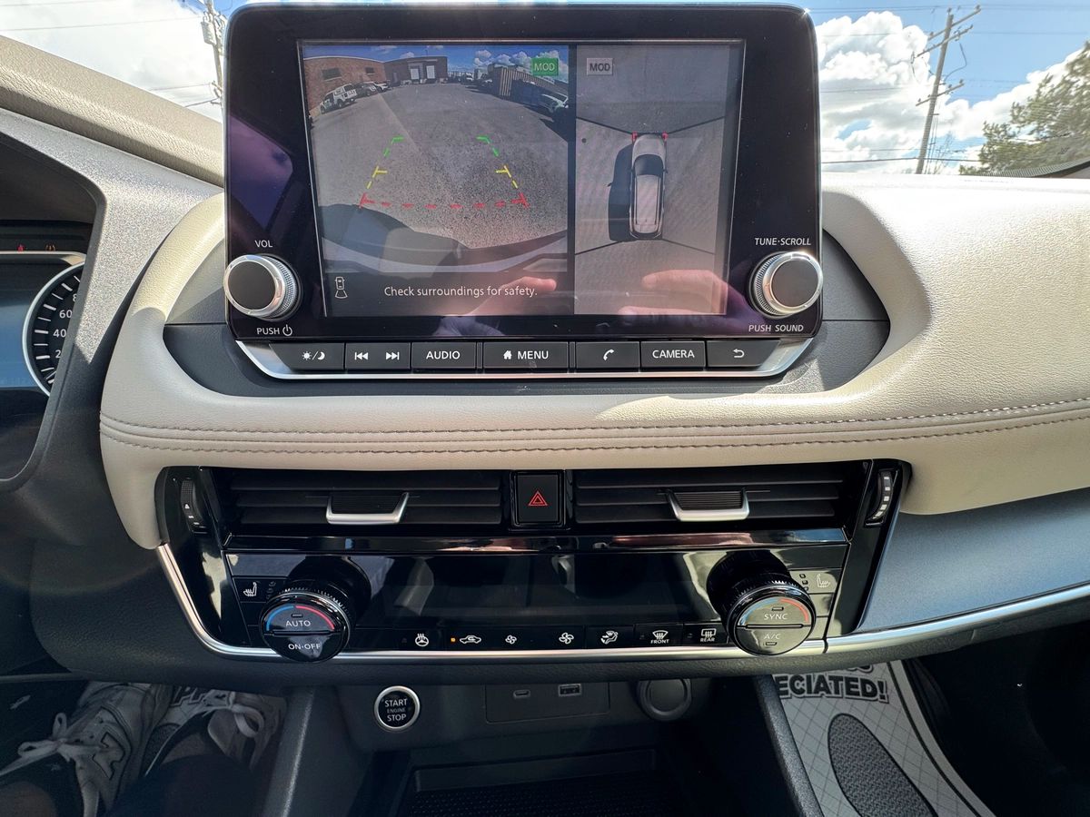 2021 Nissan Rogue - Image 10