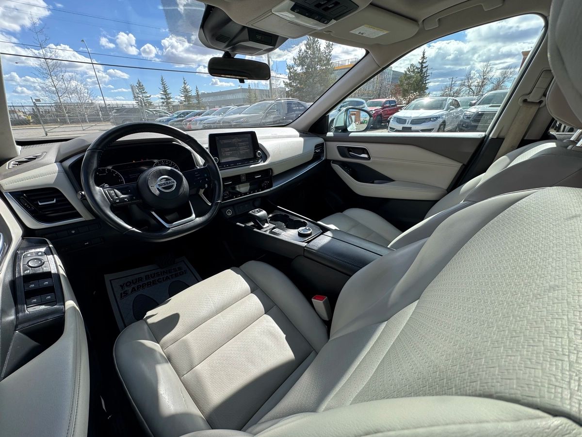 2021 Nissan Rogue - Image 18