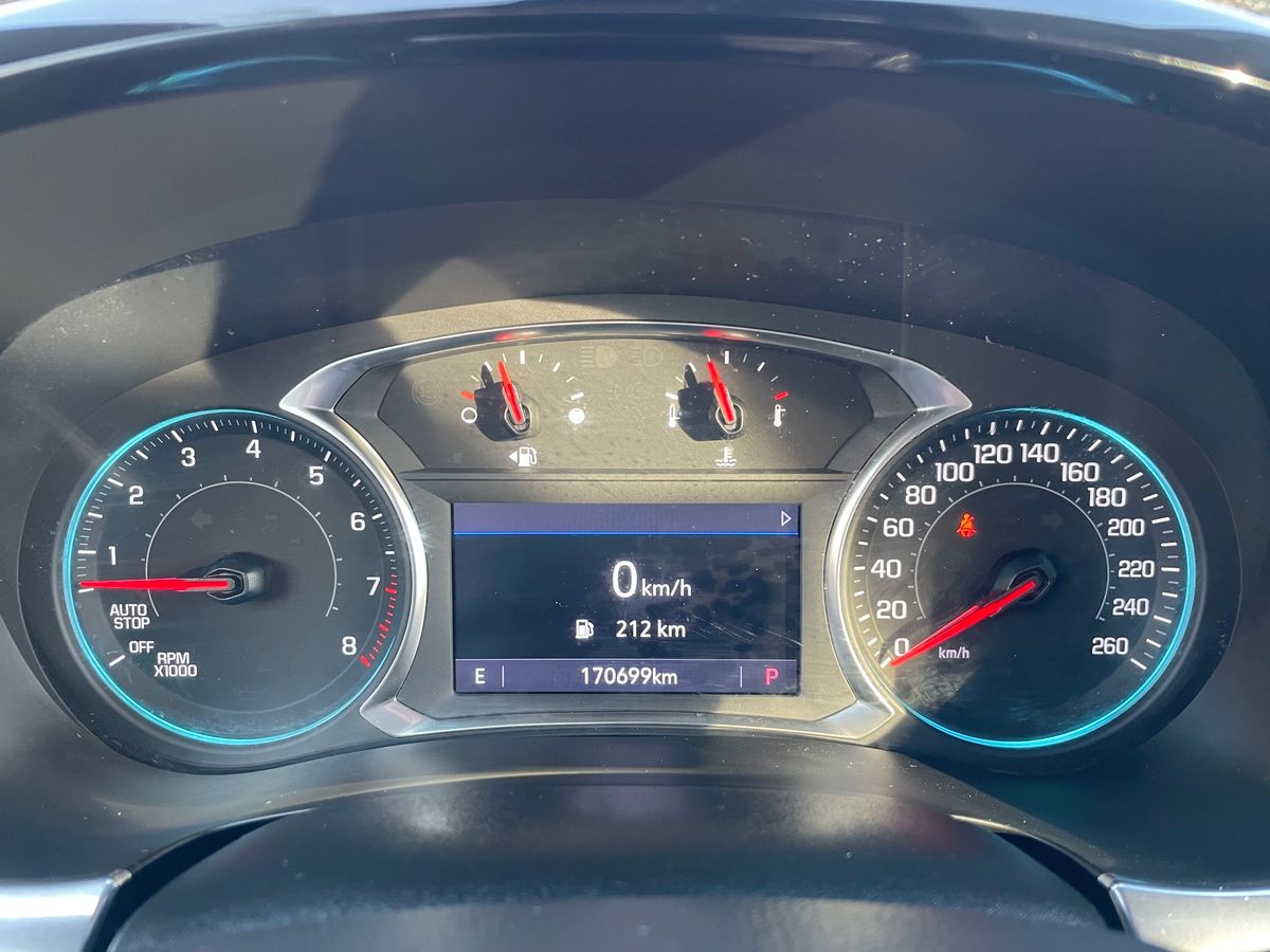 2022 Chevrolet Traverse - Image 36