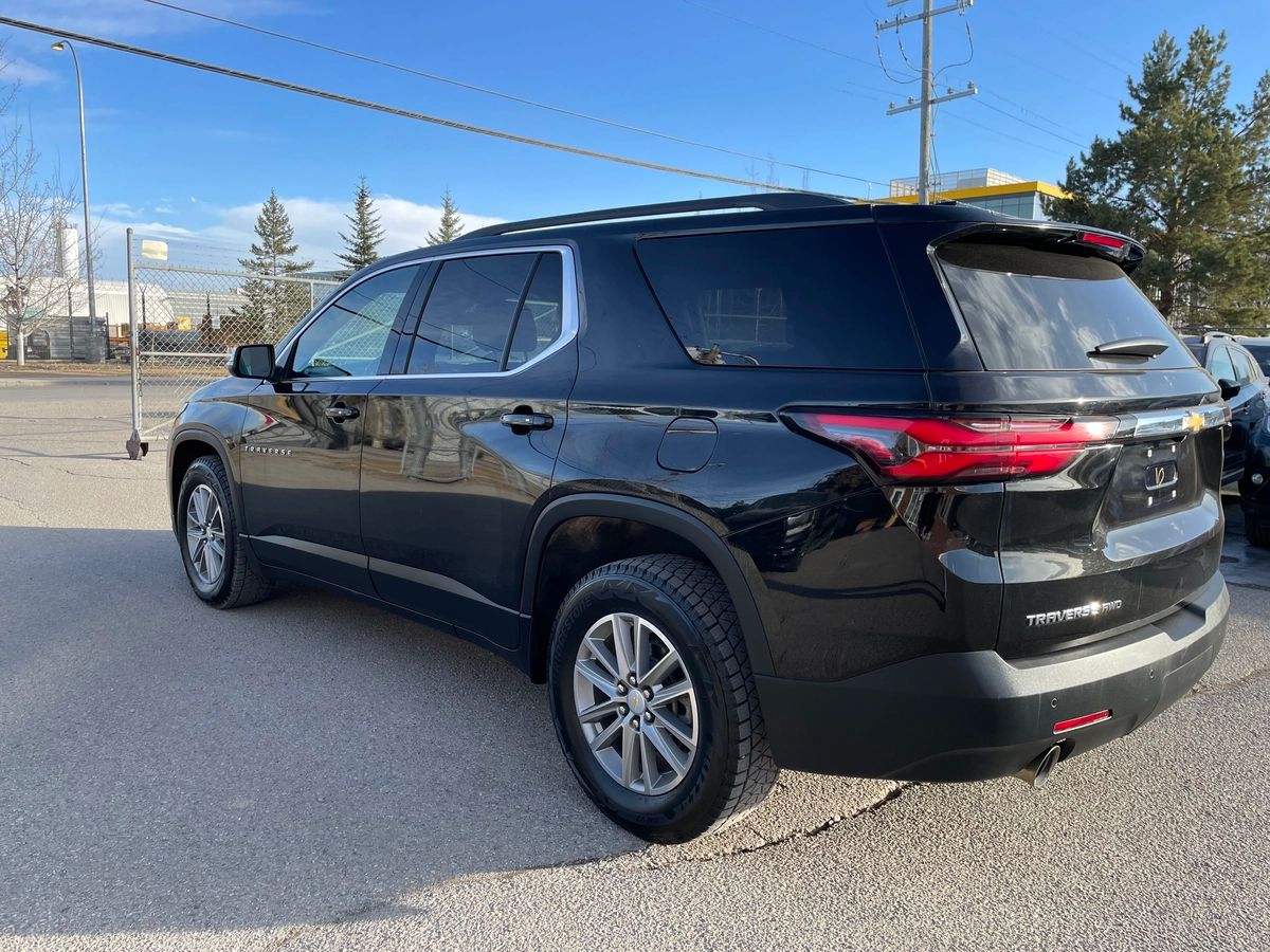 2022 Chevrolet Traverse - Image 9
