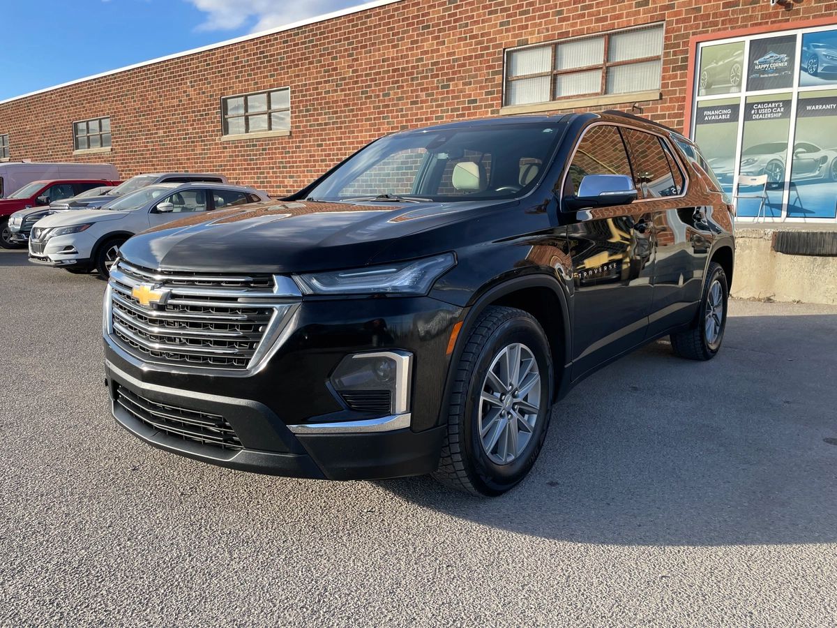 2022 Chevrolet Traverse - Image 1