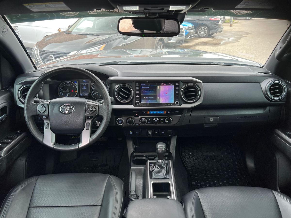 2023 Toyota Tacoma - Image 11
