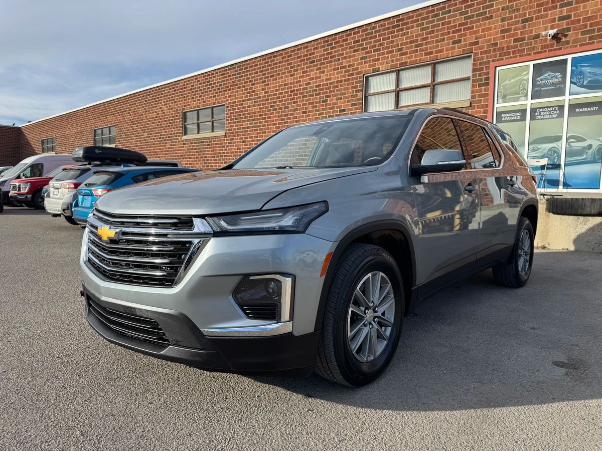 2023 Chevrolet Traverse - Image 4