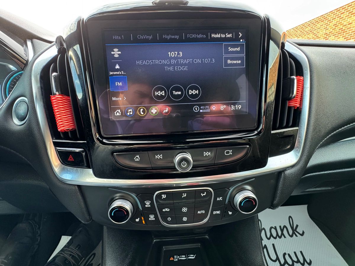 2023 Chevrolet Traverse - Image 31