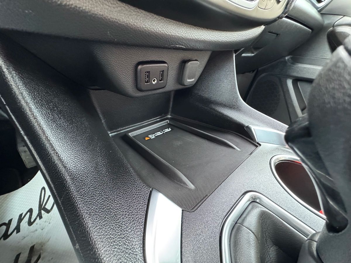 2023 Chevrolet Traverse - Image 30