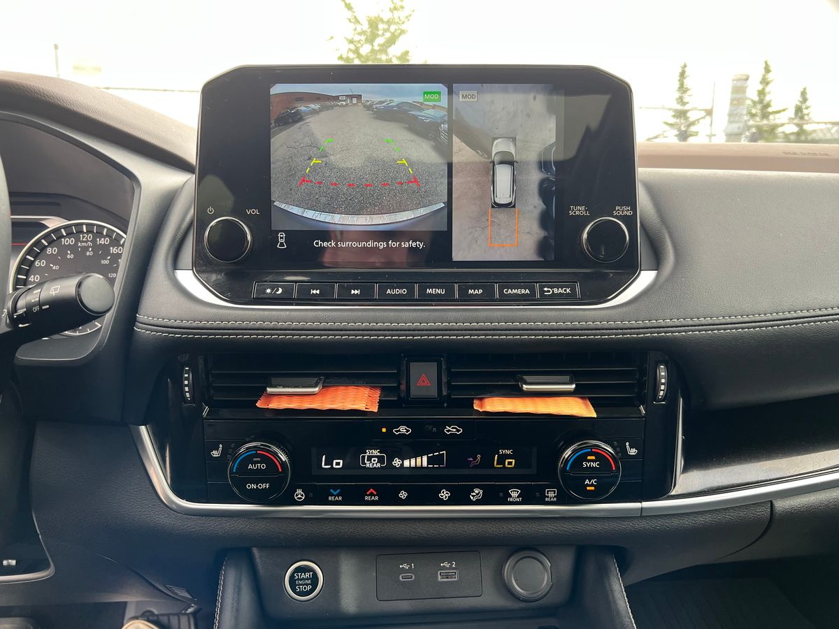 2023 Nissan Rogue - Image 17