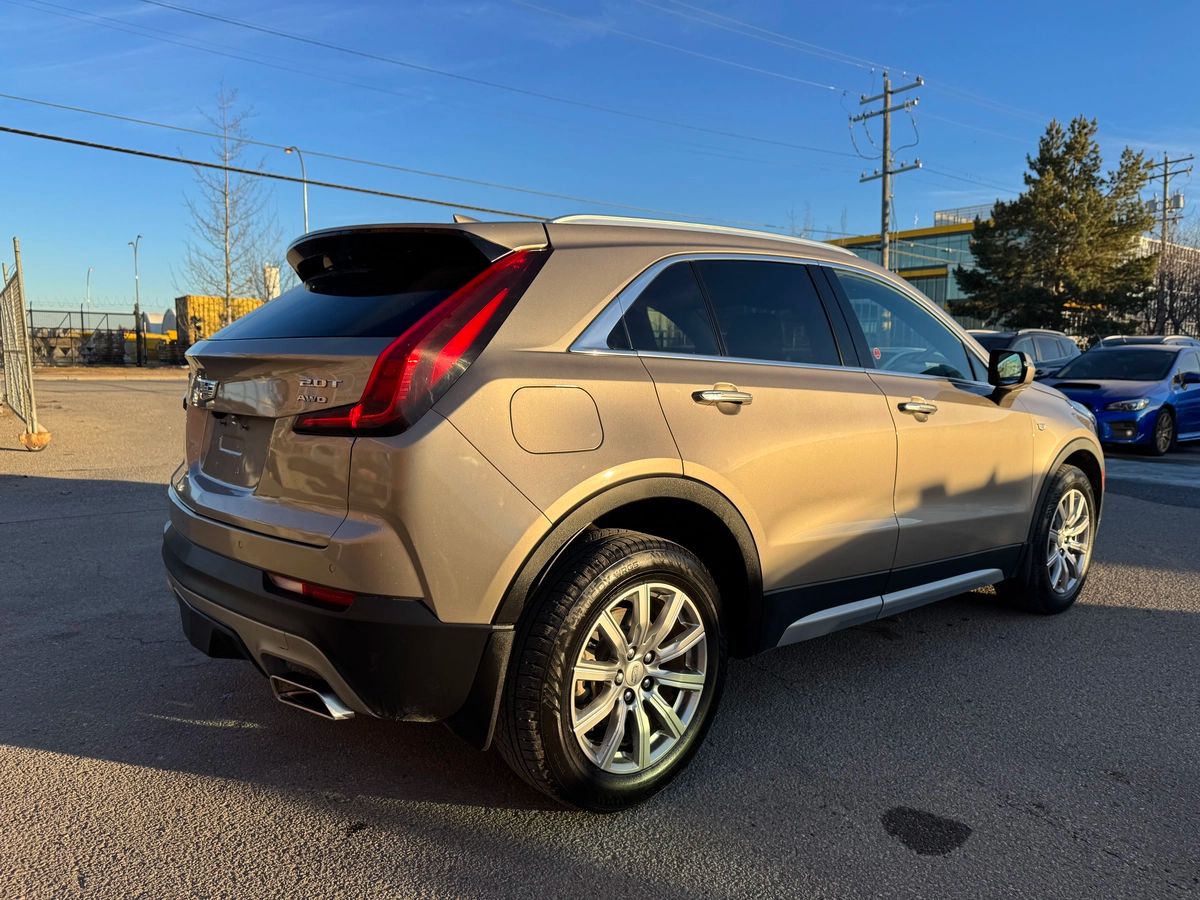 2023 Cadillac XT4 - Image 5