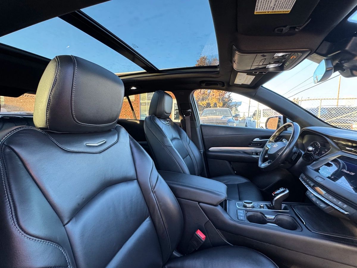 2023 Cadillac XT4 - Image 27