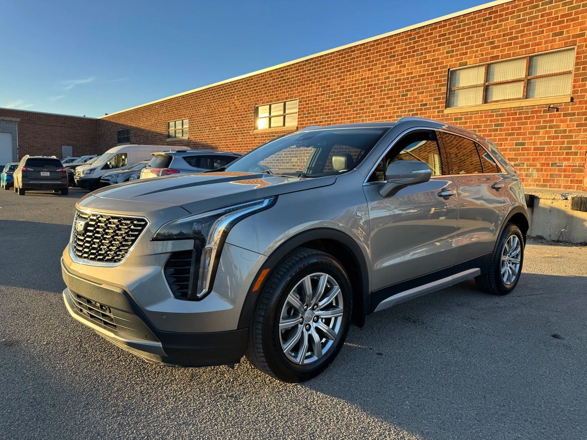 2023 Cadillac XT4 - Image 8