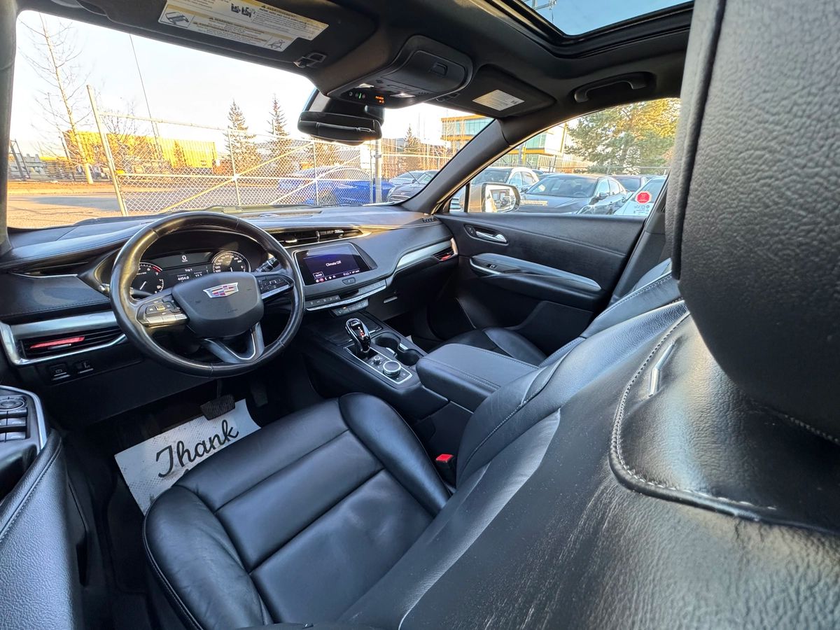 2023 Cadillac XT4 - Image 17