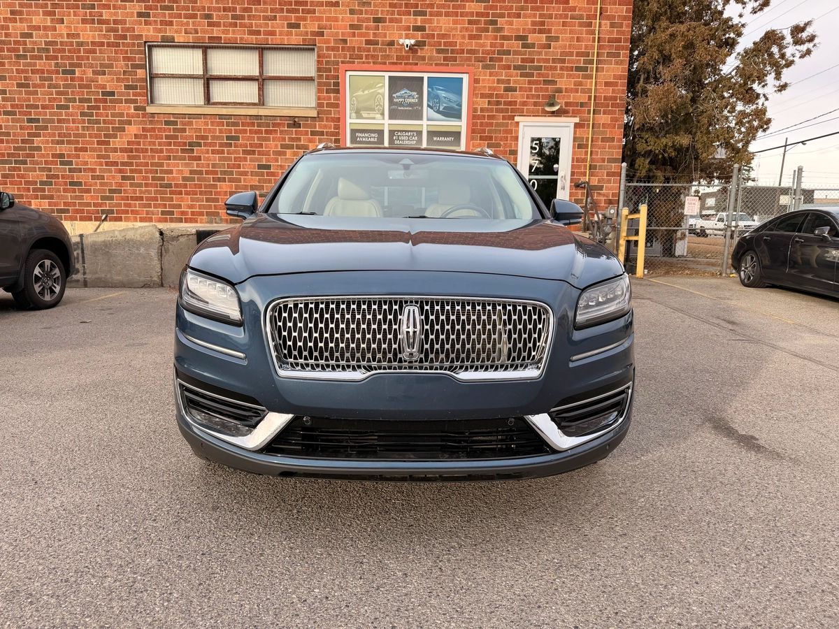 2019 Lincoln Nautilus - Image 2