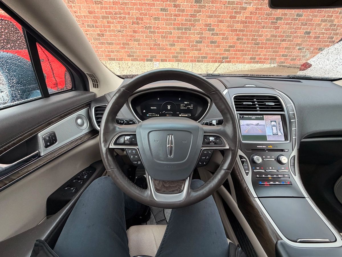 2019 Lincoln Nautilus - Image 28