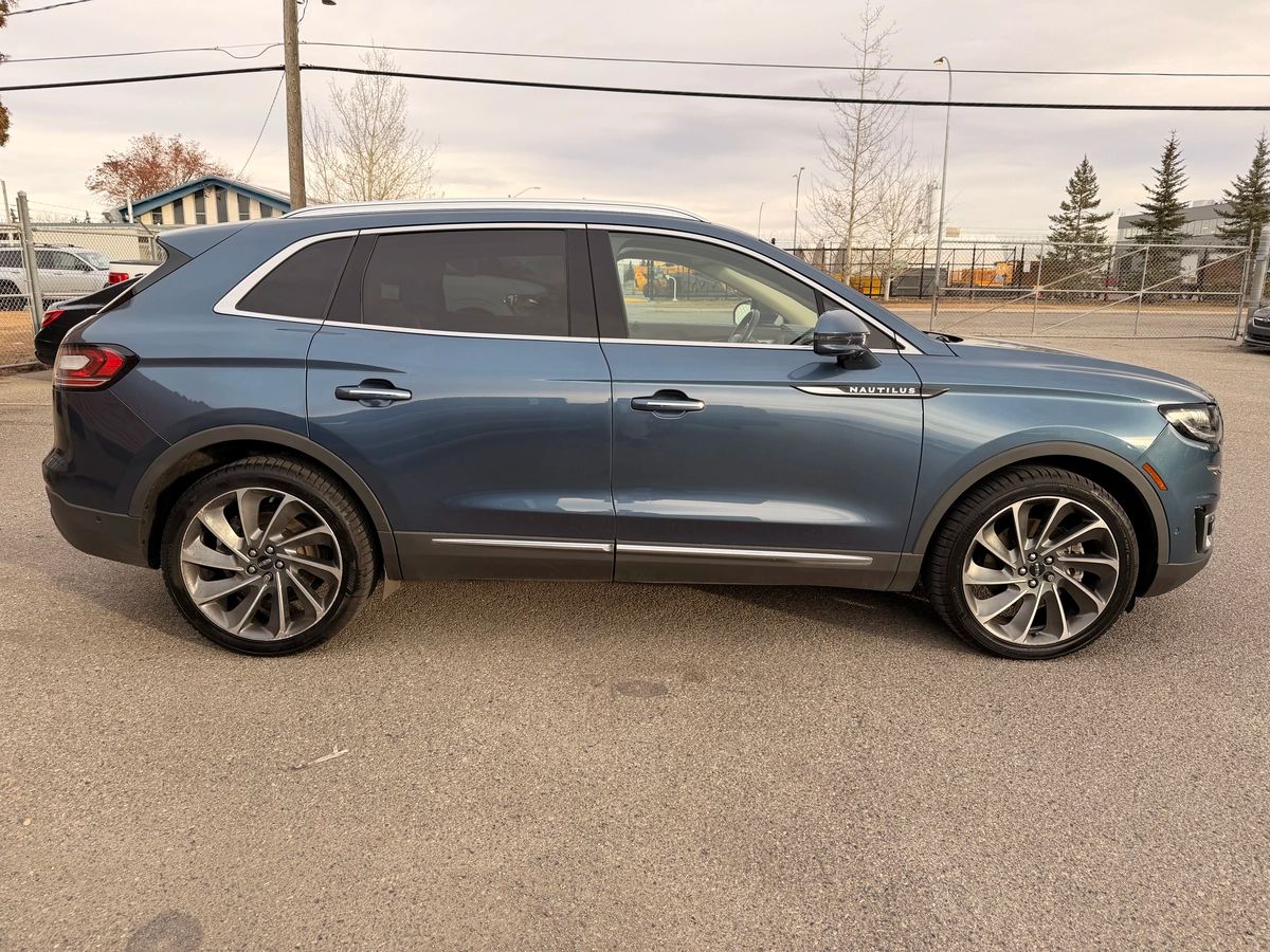 2019 Lincoln Nautilus - Image 4