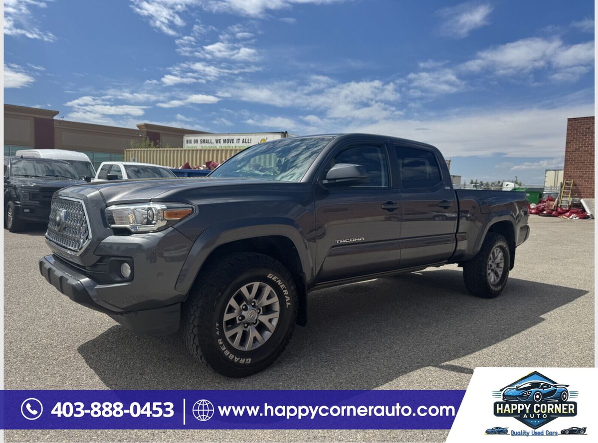 2018 Toyota Tacoma - Image 4