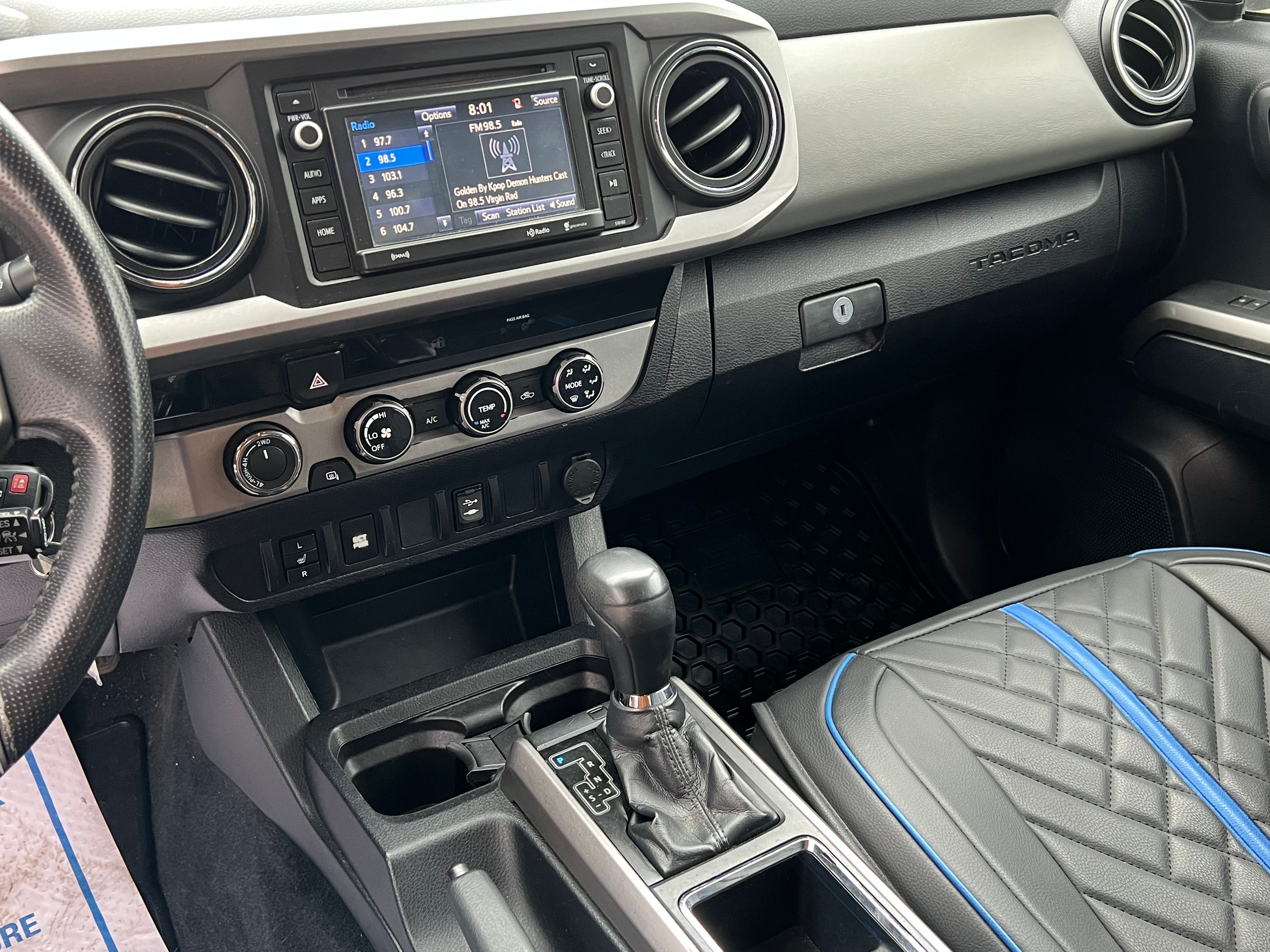 2018 Toyota Tacoma - Image 17