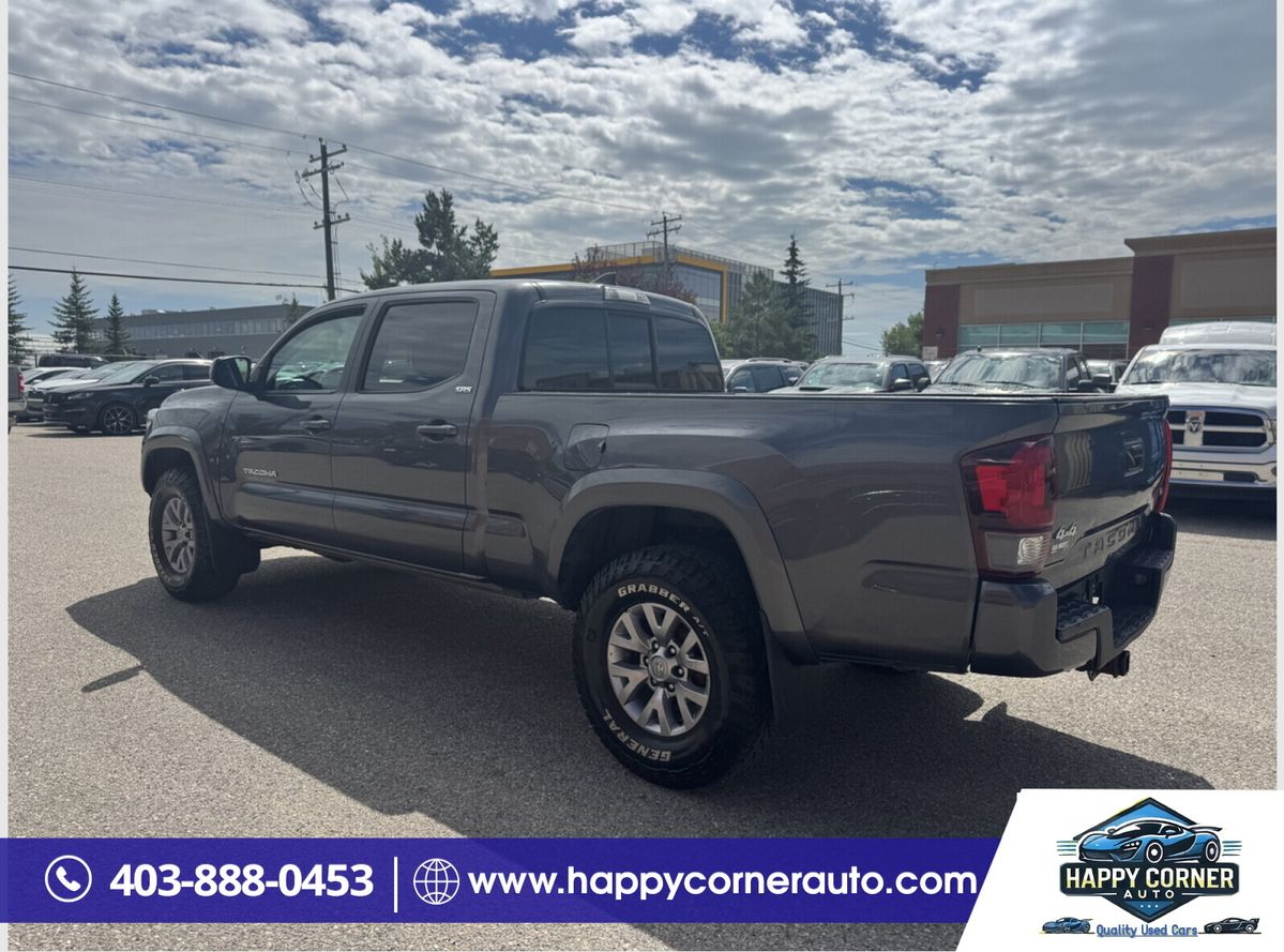 2018 Toyota Tacoma - Image 9