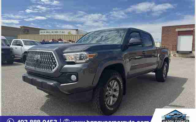 2018 Toyota Tacoma SR5 - Request more images