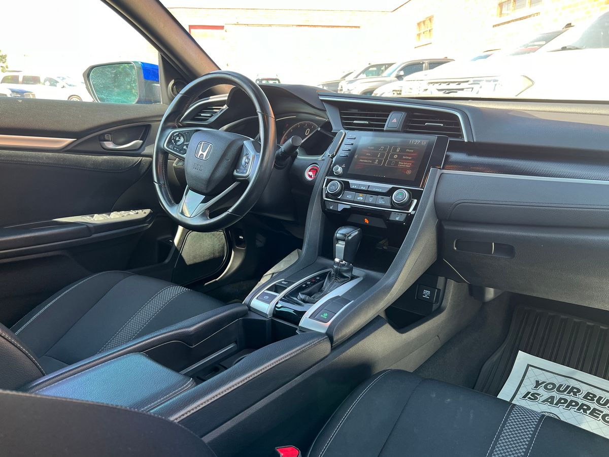 2019 Honda Civic Sedan Sport - Image 11