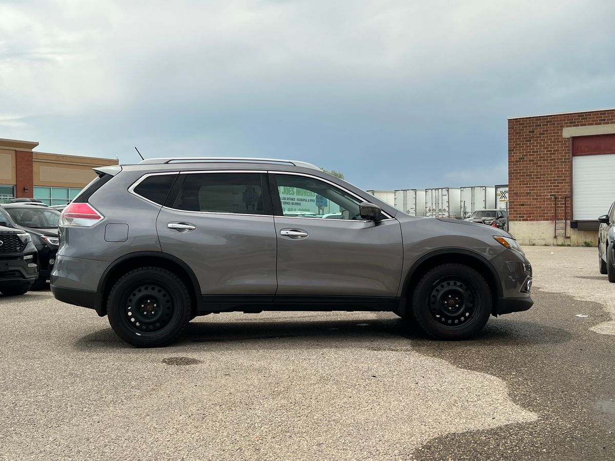 2016 Nissan Rogue - Image 8