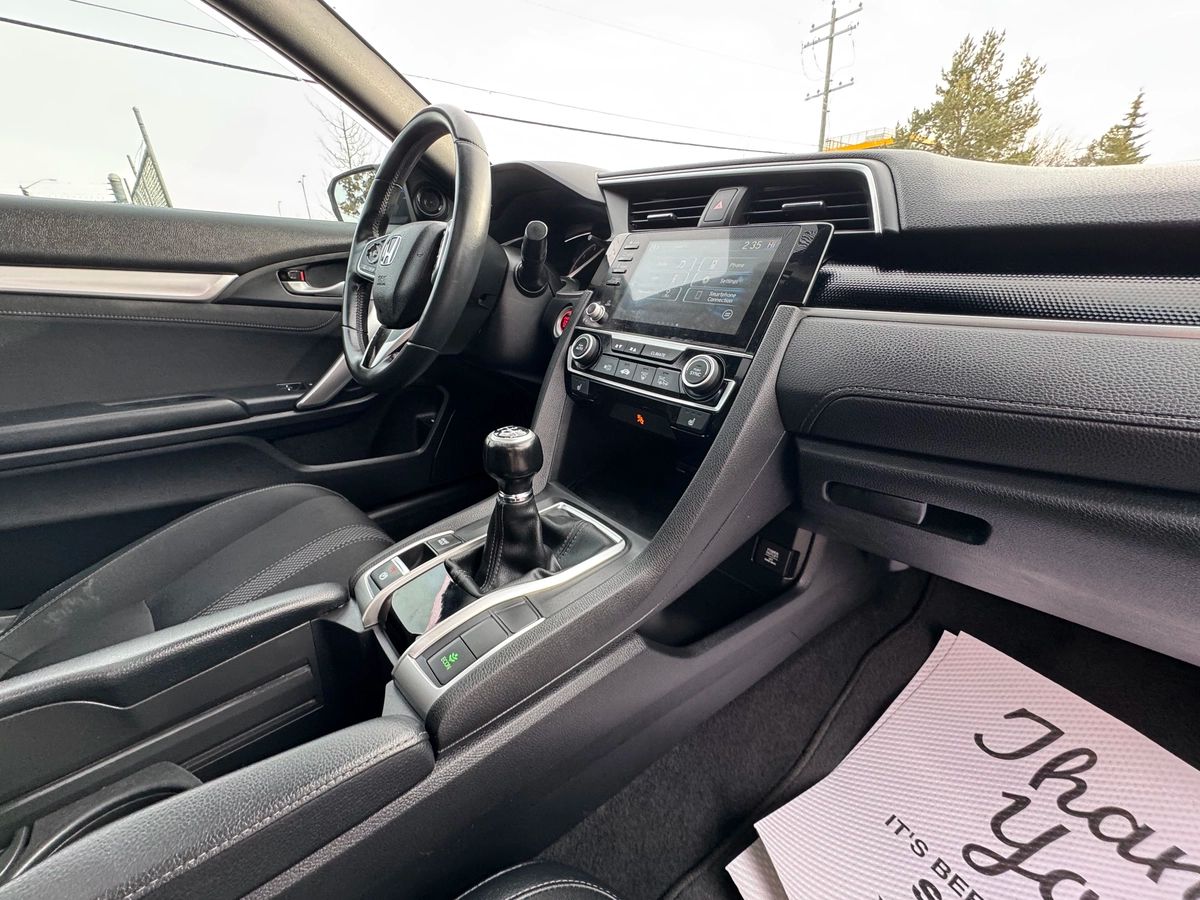 2019 Honda Civic Coupe - Image 19