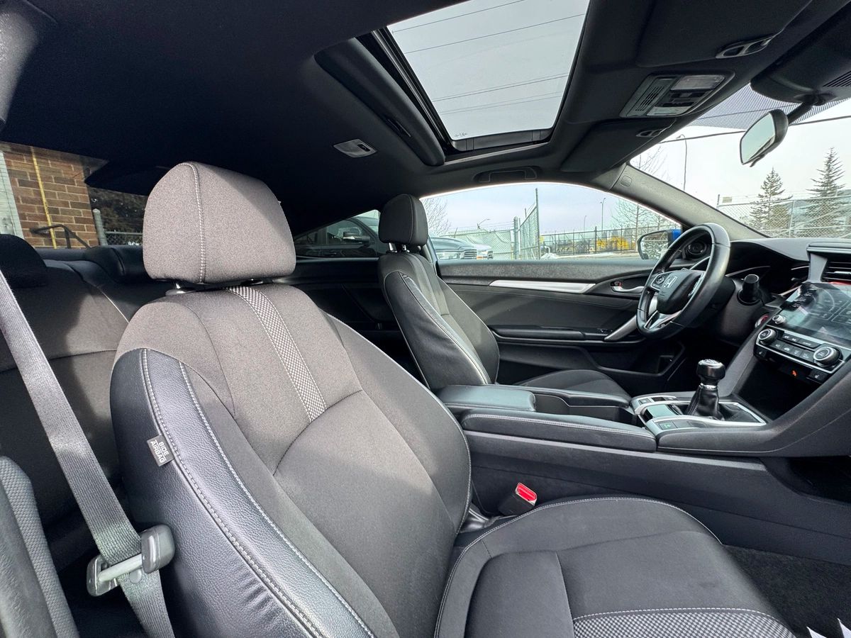 2019 Honda Civic Coupe - Image 18