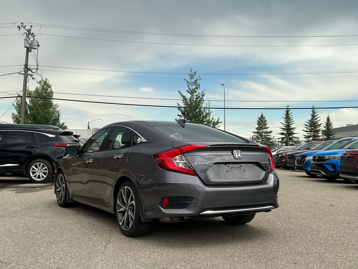 2019 Honda Civic Sedan Touring - Image 5