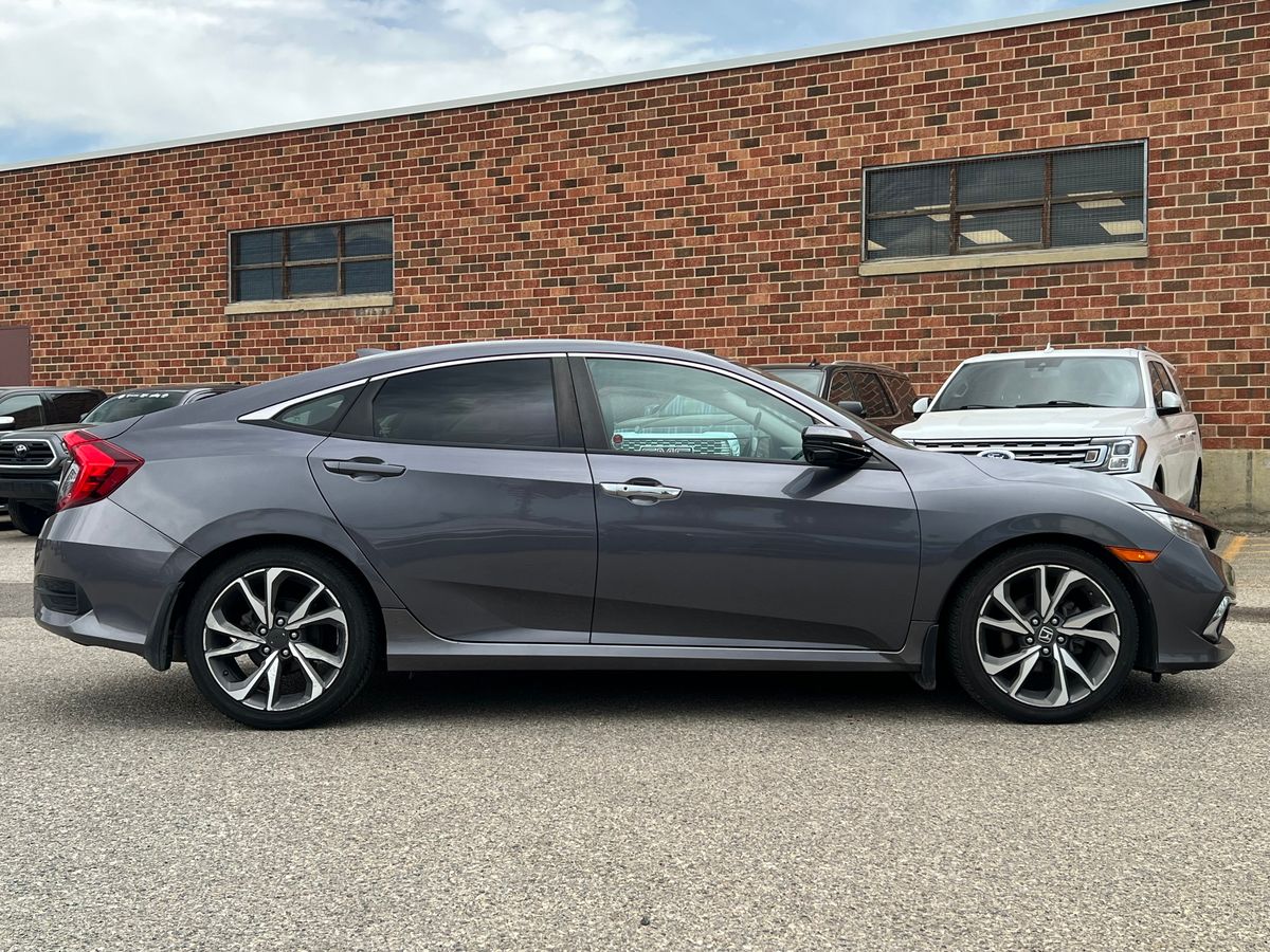 2019 Honda Civic Sedan Touring - Image 8