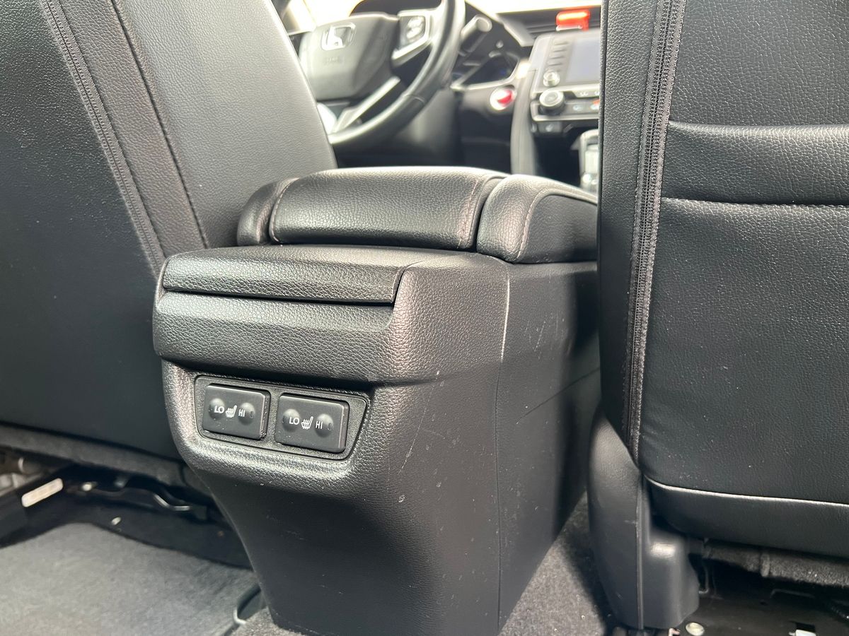 2019 Honda Civic Sedan Touring - Image 14