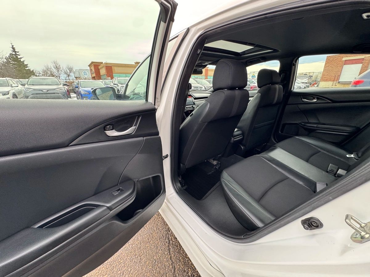 2019 Honda Civic Sedan - Image 15