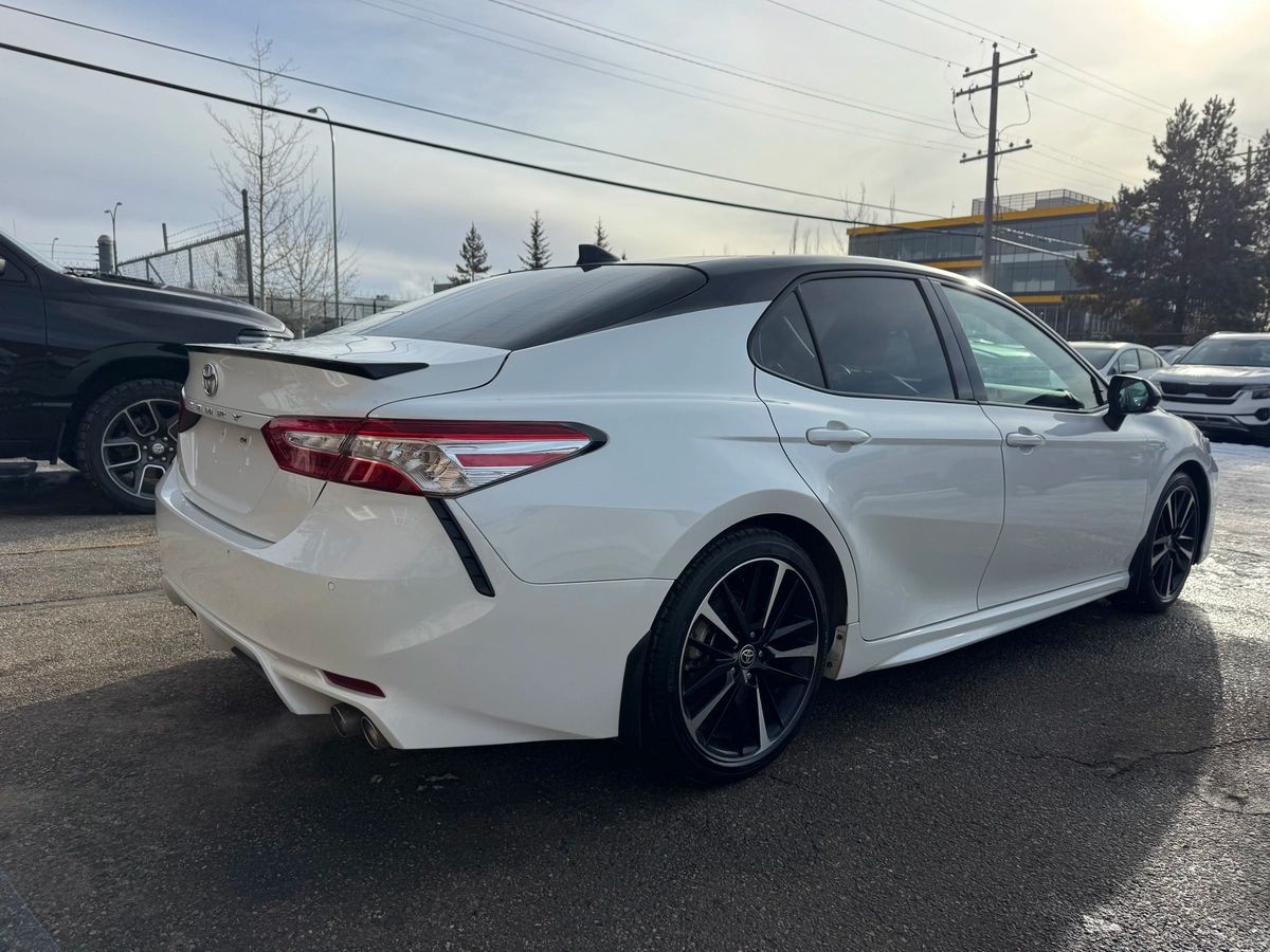 2020 Toyota Camry - Image 5