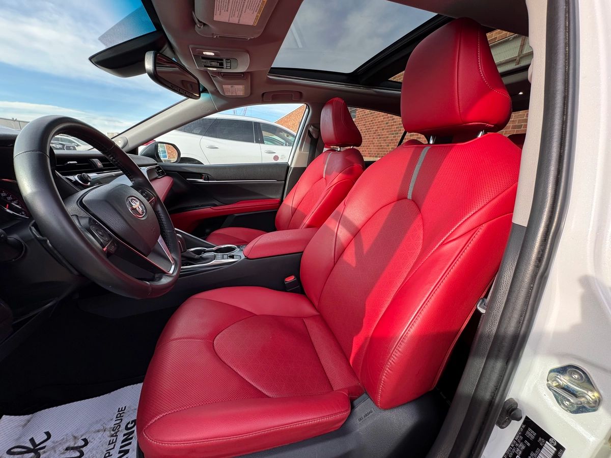 2020 Toyota Camry - Image 13