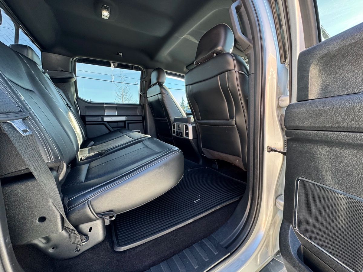 2019 Ford F-150 - Image 19