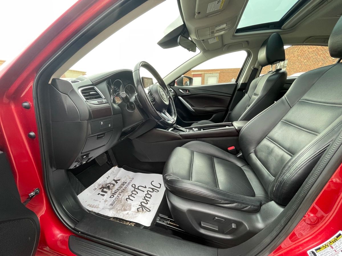 2017 Mazda Mazda6 - Image 13