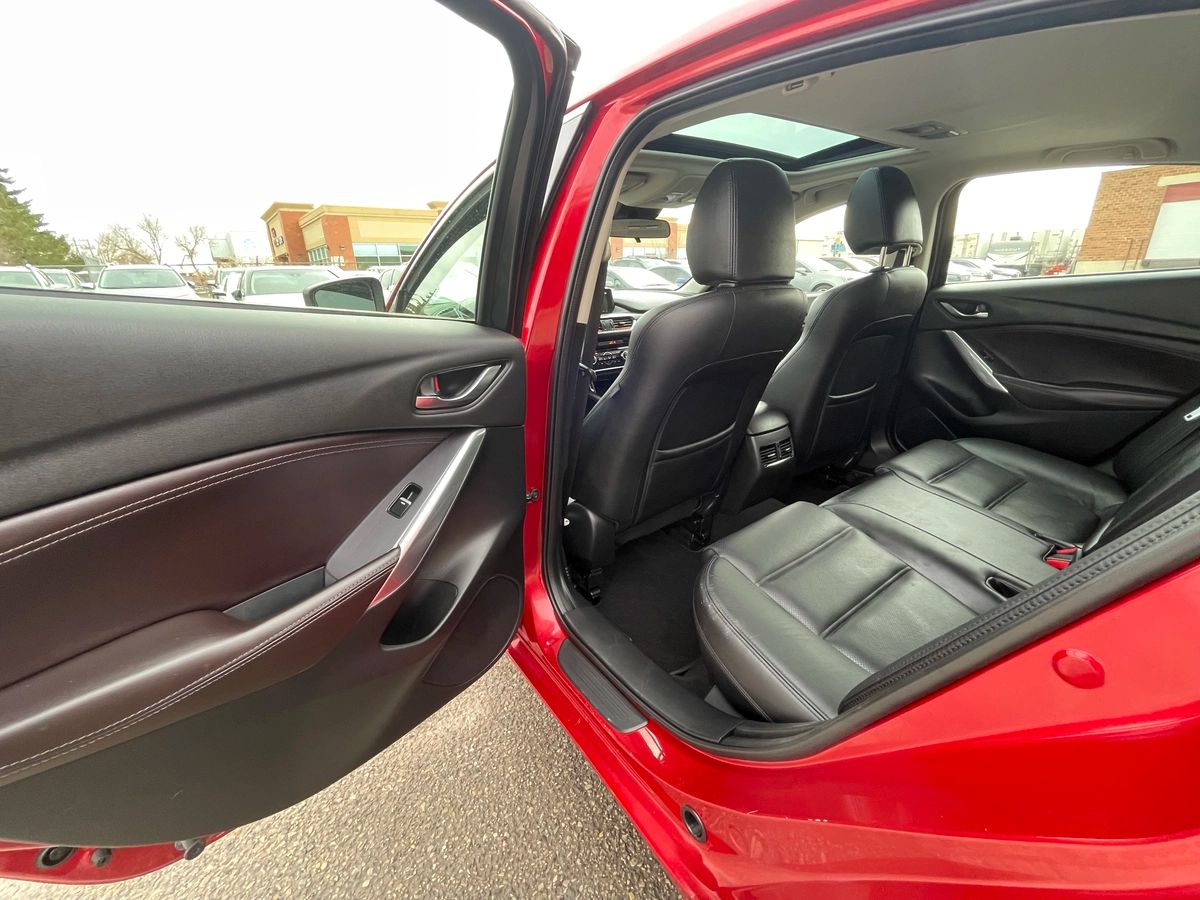 2017 Mazda Mazda6 - Image 17
