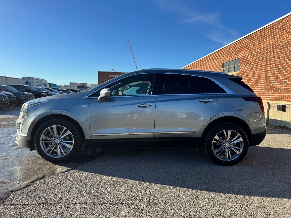 2023 Cadillac XT5 - Image 9