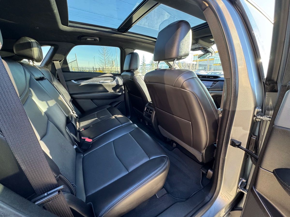 2023 Cadillac XT5 - Image 23