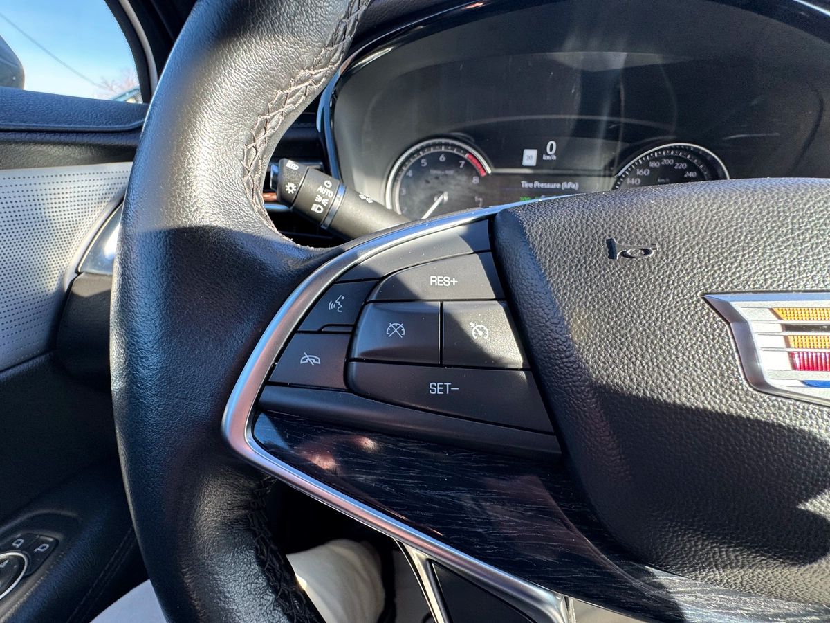 2023 Cadillac XT5 - Image 34