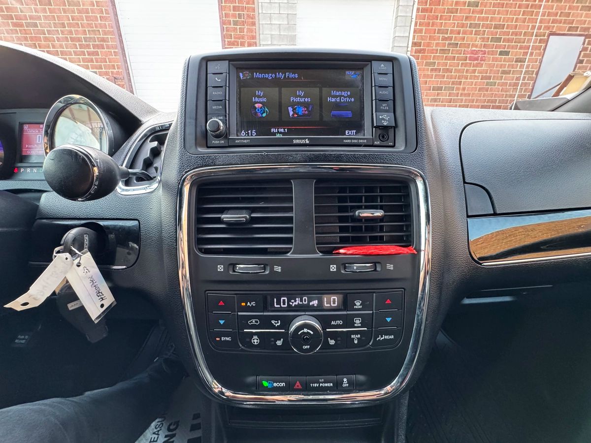 2020 Dodge Grand Caravan - Image 28