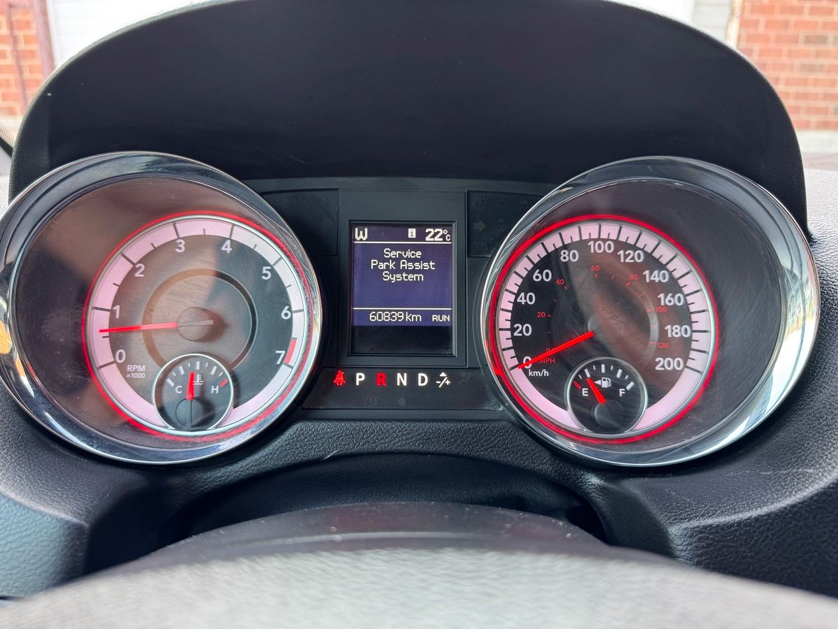 2020 Dodge Grand Caravan - Image 11