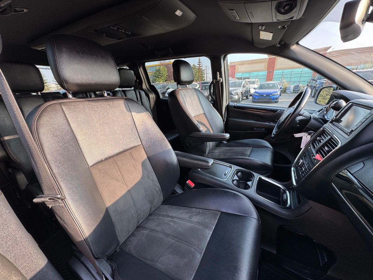 2020 Dodge Grand Caravan - Image 27