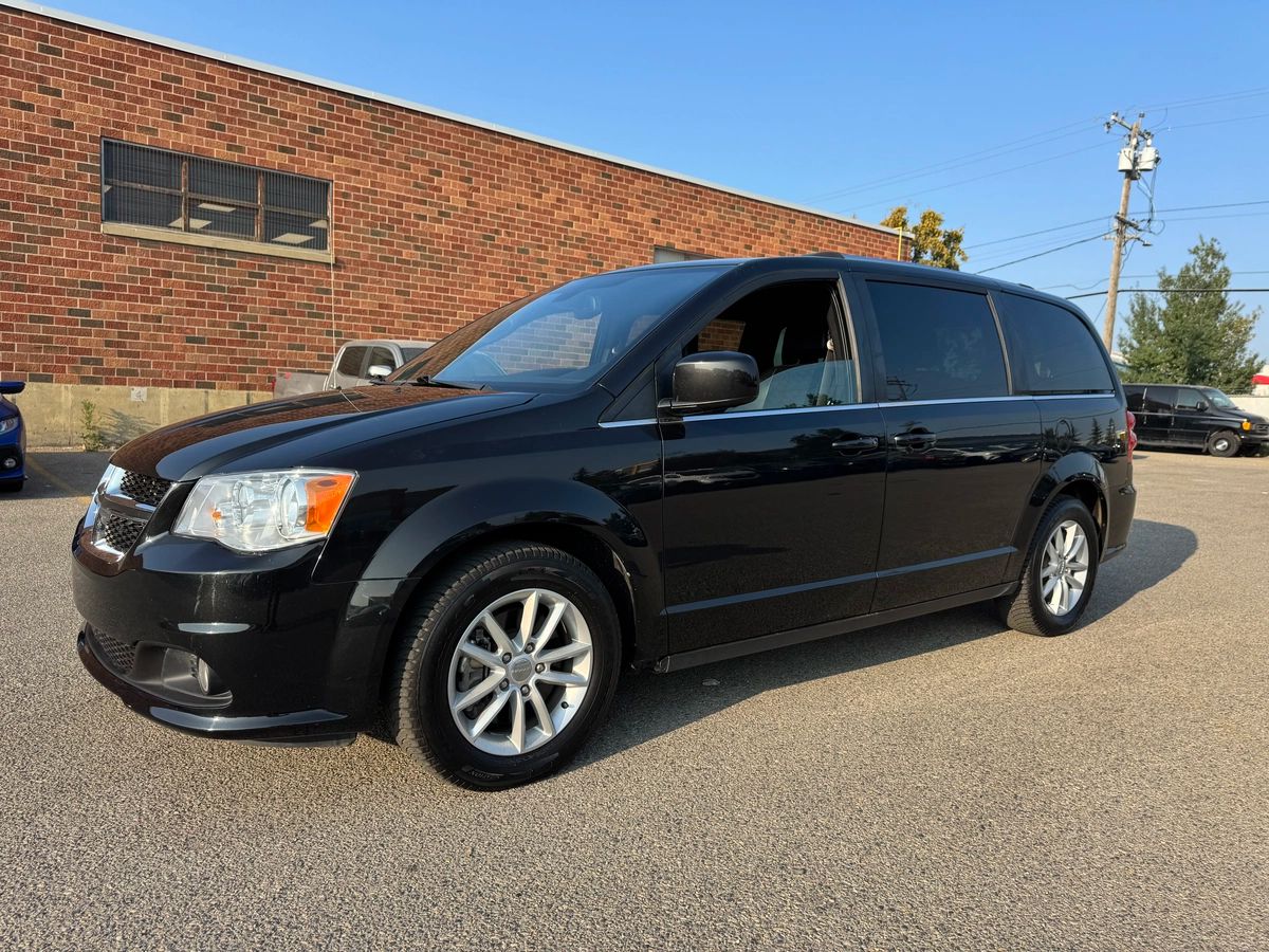 2020 Dodge Grand Caravan - Image 3