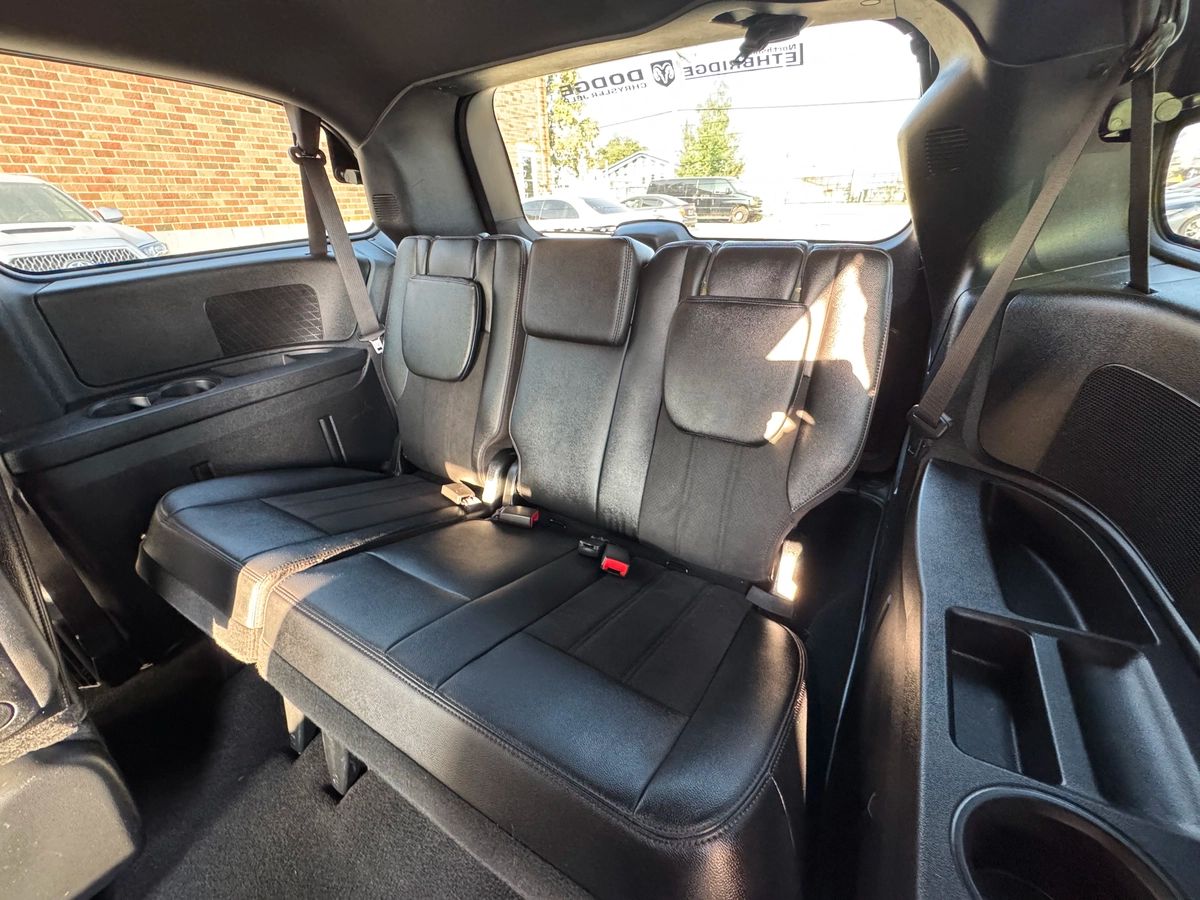 2020 Dodge Grand Caravan - Image 18