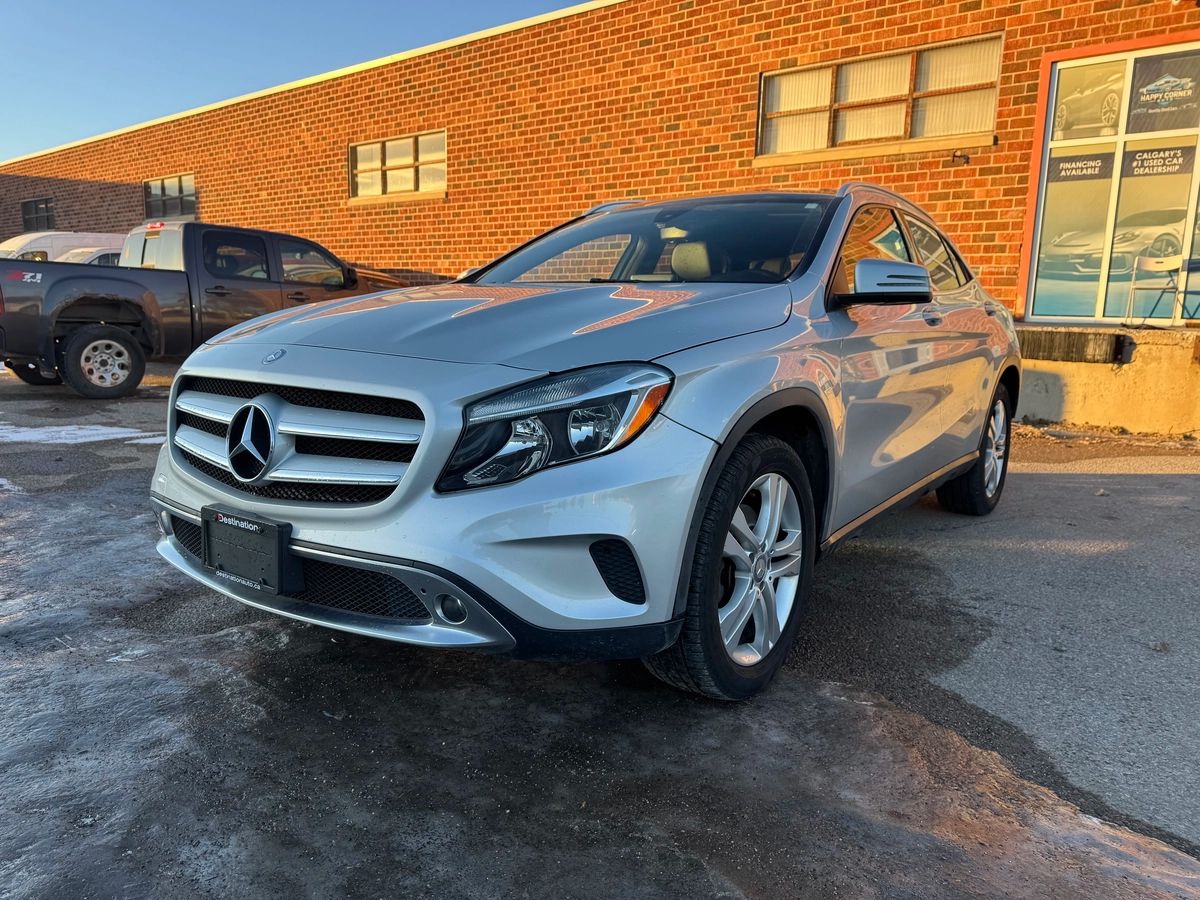 2017 Mercedes-Benz GLA - Image 1
